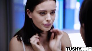 Lana Rhoades popsiba rakva