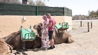 Hatalmas kannás arab kisasszony dugása