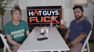 Hot guys fuck - a japán nőci nagyon örül a hatalmas fasznak