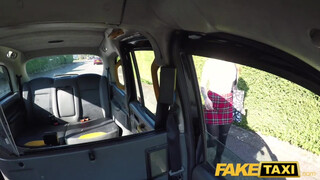 Fake Taxi - Kylie Nymphette a kurva koleszos csaj