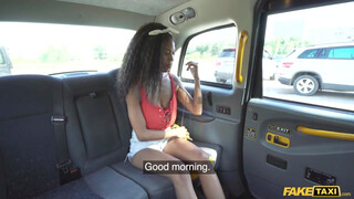 Fake Taxi - Tina Fire a nagy keblű néger csaj