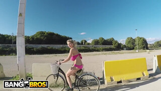 BANGBROS - Katerina Hartlova a nagy didkós milf