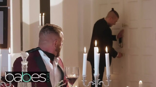 BABES - a billiárd asztalon kúrják meg a nőcit
