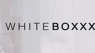 WhiteBoxxx - Vinna Reed a bombázó cseh csaj