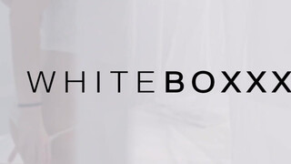 WhiteBoxxx - Darcia Lee a méretes didkós magyar kokeró csaj