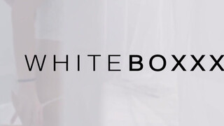 WhiteBoxxx - Nancy a vékony izgató ukrán csajszi