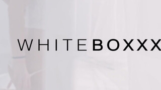 WHITEBOXXX - Francys Belle a hatalmas tőgyes spiné