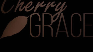 Cherry Grace hátulról megdöngetve
