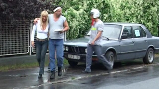Pisiorgia a perverz család - Perverz magyar xxx film